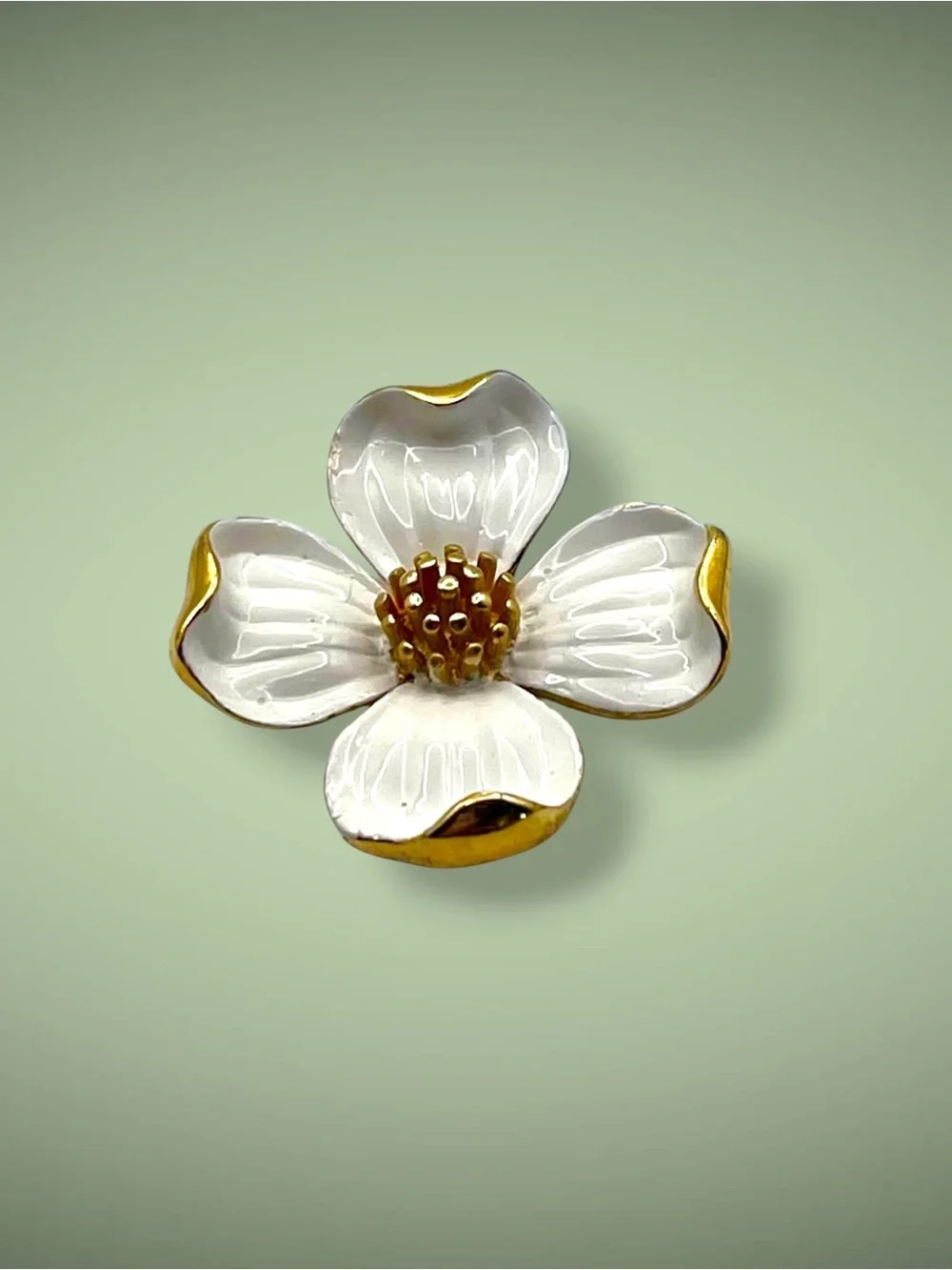 Vintage Crown Trifari White Enamel and Gold Tone Dogwood Flower Brooch Estate Pc